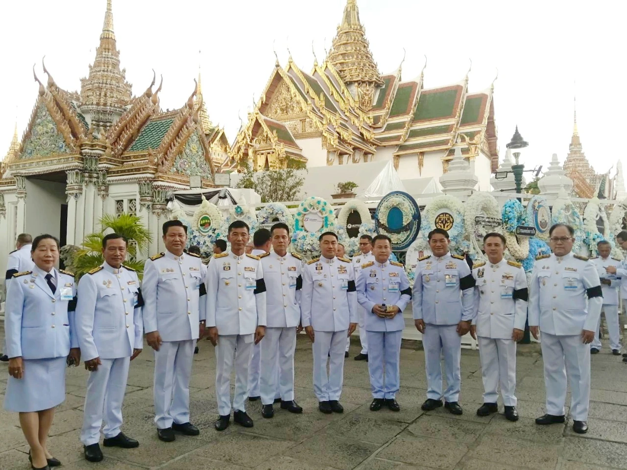 นายกเทศมนตรีตำบลเวียงเชียงของ เข้าร่วมเป็นเจ้าภาพพระพิธีธรรมสวดพระอภิธรรมพระบรมศพ สมเด็จพระนางเจ้าสิริกิติ์ พระบรมราชินีนาถ พระบรมราชชนนีพันปีหลวง